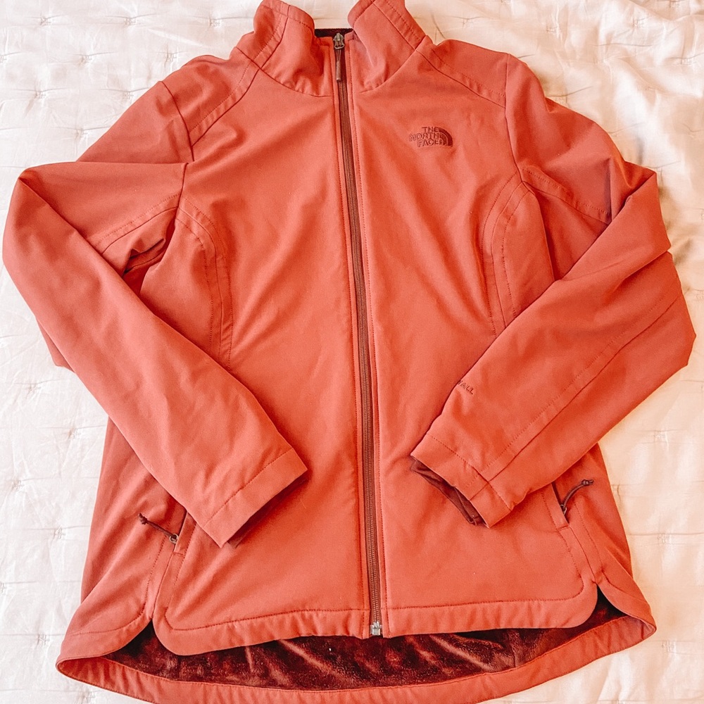 NORTH FACE light winter coat